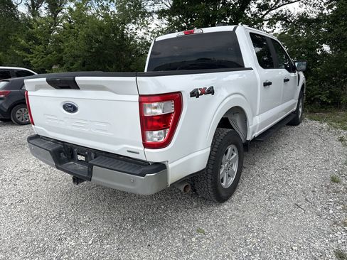Used 2023 Ford F150 4x4 SuperCrew image 3