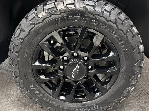 New 2026 Chevrolet Silverado 2500 LT w/ Trail Boss Package image 13
