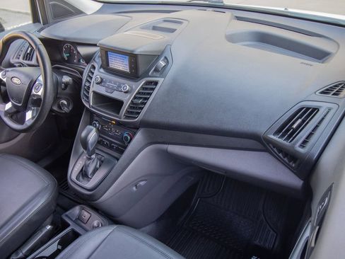Used 2019 Ford Transit Connect XL FWD image 17