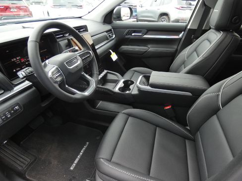 New 2026 GMC Terrain Denali AWD/4WD image 12