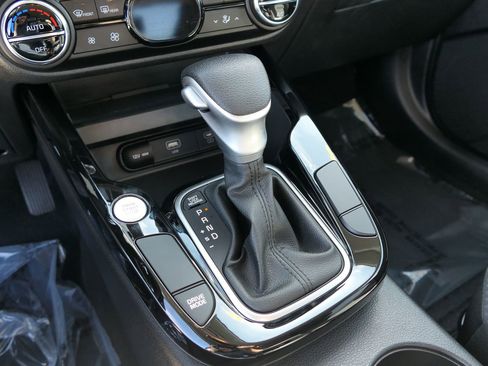 Used 2023 Kia Soul S image 49