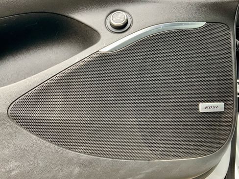 Used 2022 Buick Enclave Premium image 55