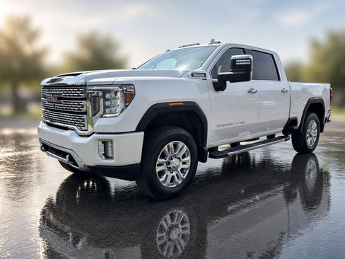 Used 2022 GMC Sierra 2500 Denali w/ Denali Ultimate Package AWD/4WD image 2