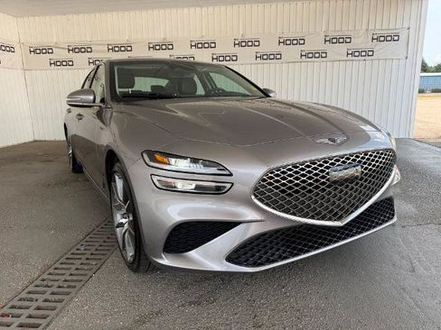 Used 2025 Genesis G70 2.5T RWD image 1