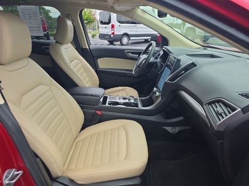 Certified 2022 Ford Edge SEL w/ Convenience Package AWD/4WD image 15