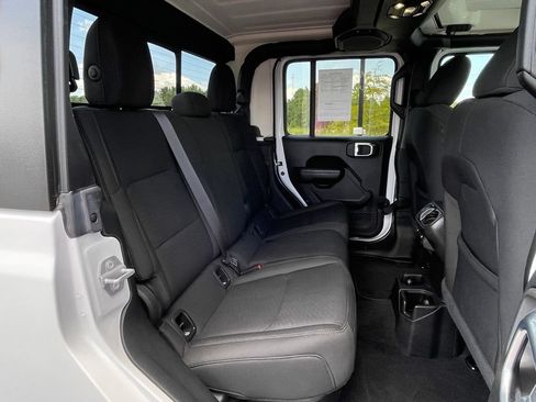 Used 2021 Jeep Gladiator Sport AWD/4WD image 43