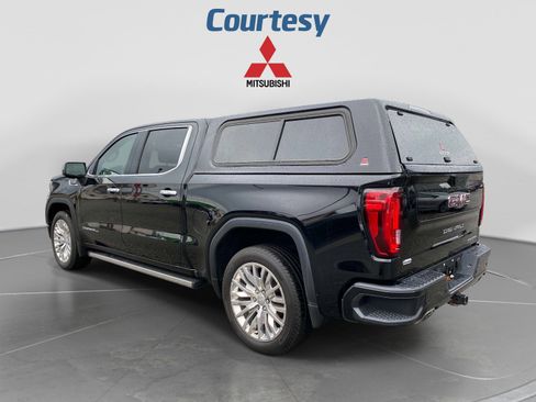 Used 2019 GMC Sierra 1500 Denali w/ Denali Ultimate Package AWD/4WD image 3