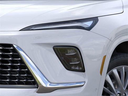 New 2026 Buick Enclave Avenir image 10