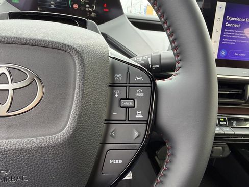 New 2026 Toyota Prius Plug-In Hybrid image 30