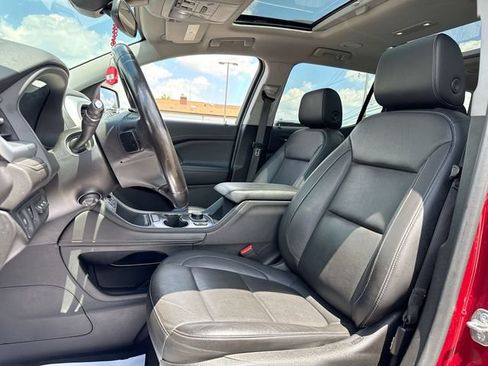 Used 2020 GMC Acadia SLT w/ Driver Alert Package II AWD/4WD image 11
