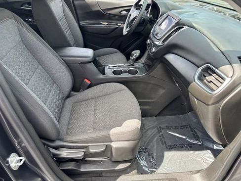 Used 2022 Chevrolet Equinox LT FWD image 18