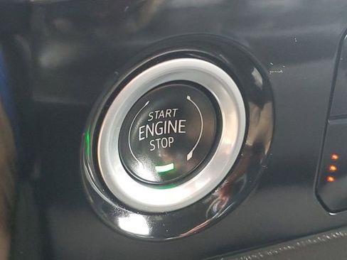 Used 2024 Chevrolet Silverado 1500 LT image 18