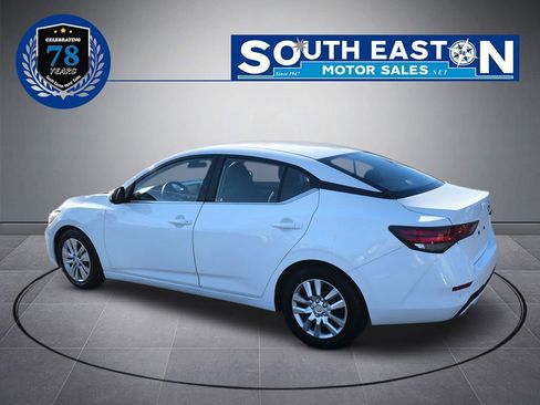 Used 2022 Nissan Sentra S image 8