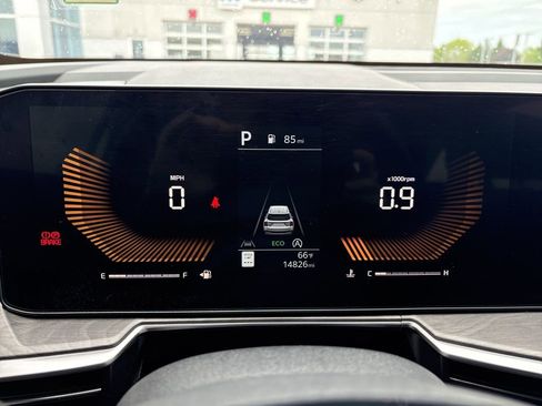 Used 2025 Kia Sorento X-Line EX AWD/4WD image 16