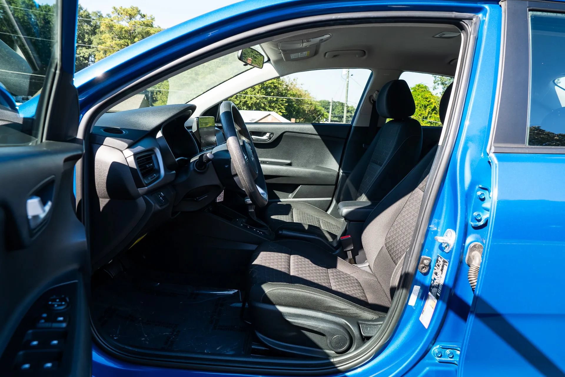 Used 2022 Kia Rio S FWD image 17
