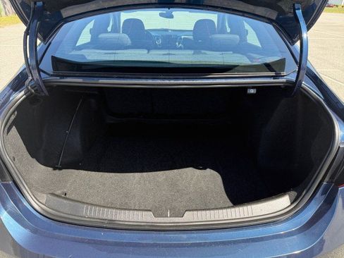 Used 2022 Chevrolet Malibu LT image 15