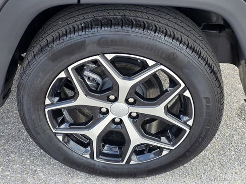 Used 2024 Jeep Compass Limited AWD/4WD image 36