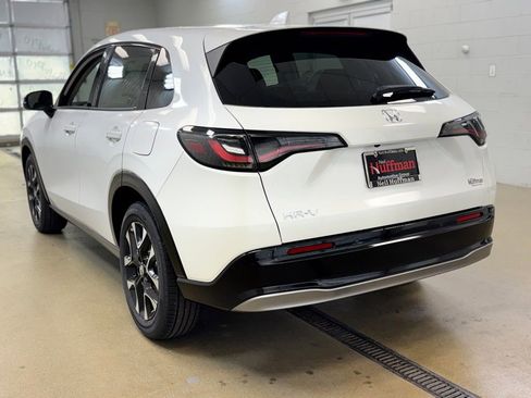 New 2026 Honda HR-V EX-L image 7