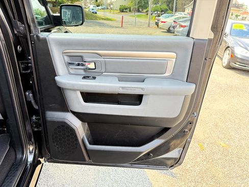 Used 2018 RAM 1500 Big Horn image 45