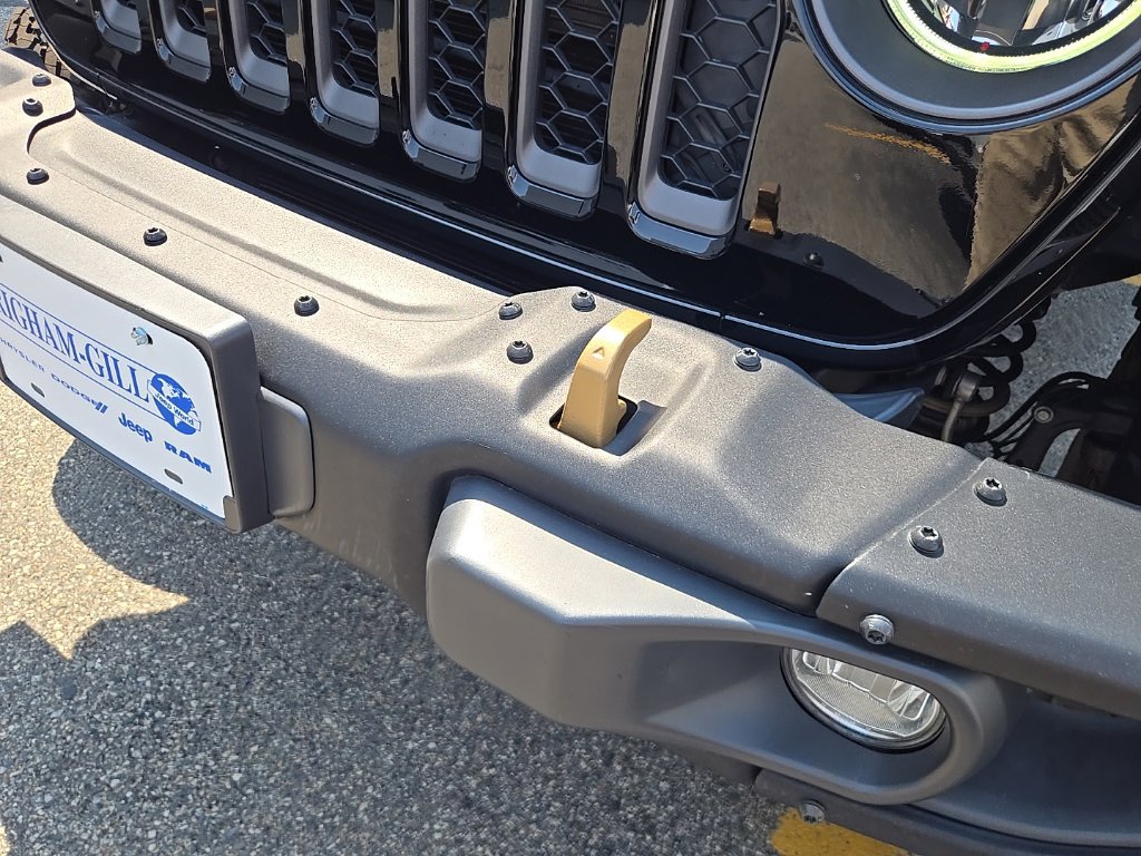 Certified 2023 Jeep Wrangler Unlimited Rubicon 392 w/ Trailer Tow Package AWD/4WD image 15