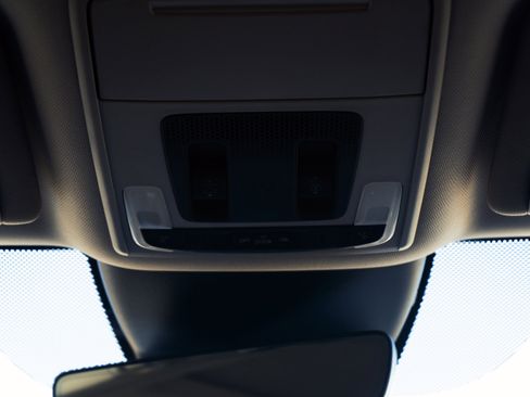 Certified 2025 Honda Pilot Elite image 37