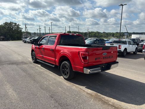 Used 2023 Ford F150 XLT RWD image 2