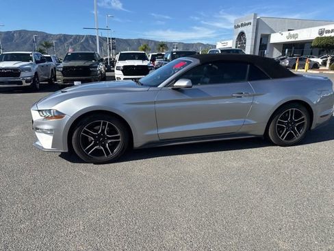 Used 2021 Ford Mustang Premium image 3