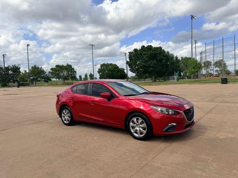 Used 2016 MAZDA MAZDA3 i Sport FWD image 26