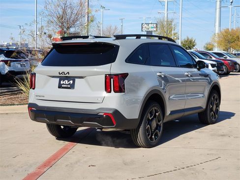 New 2026 Kia Sorento X-Line EX image 4