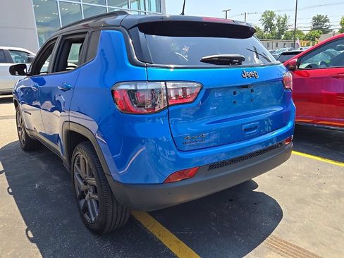 Certified 2025 Jeep Compass Limited w/ Sun & Sound Group AWD/4WD image 9