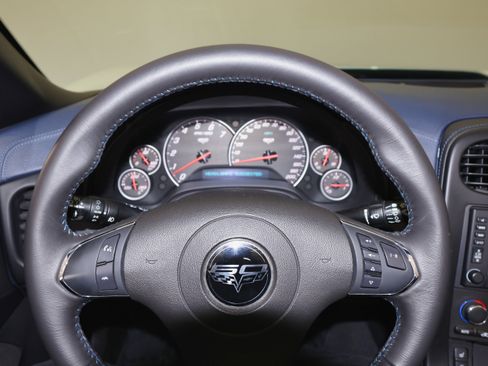 Used 2013 Chevrolet Corvette 427 w/ 1SC Preferred Equipment Group image 27