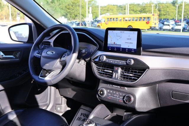 Used 2020 Ford Escape SE Sport AWD/4WD image 21