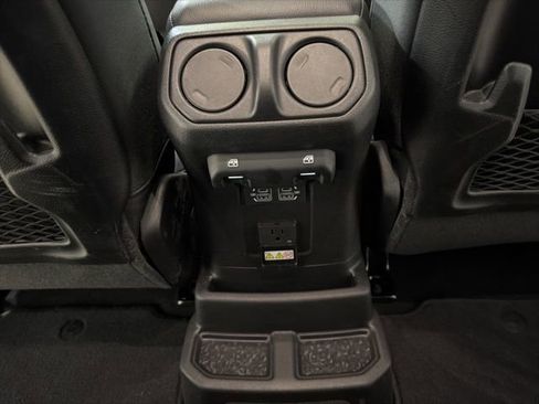 Used 2025 Jeep Wrangler Unlimited Rubicon 4xe w/ Safety Group AWD/4WD image 27