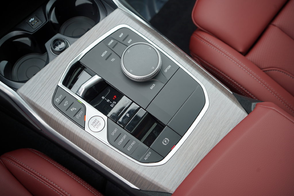 Used 2026 BMW 430i w/ Premium Package RWD image 19