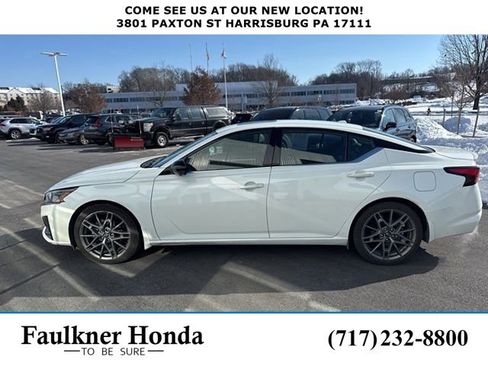 Used 2023 Nissan Altima 2.0 SR image 1