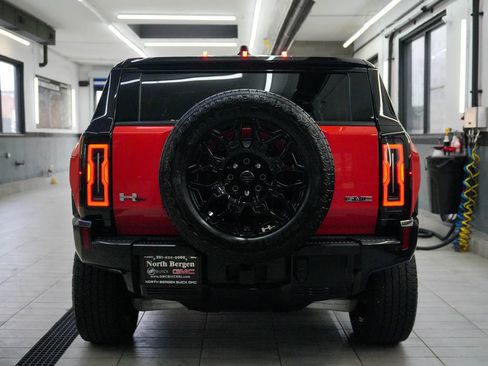 Used 2026 GMC Hummer EV SUV AWD/4WD image 7