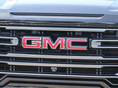 Used 2020 GMC Sierra 1500 AT4 w/ AT4 Premium Package image 7