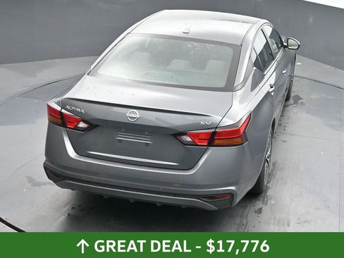 Used 2024 Nissan Altima 2.5 SV image 44