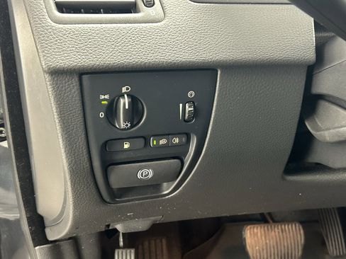 Used 2014 Volvo XC90 3.2 image 25