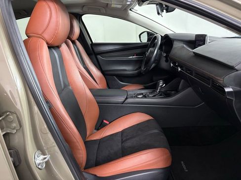 Used 2024 MAZDA MAZDA3 s image 44