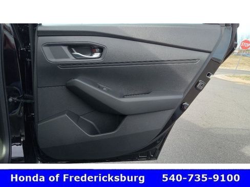 Certified 2025 Honda Accord SE image 32