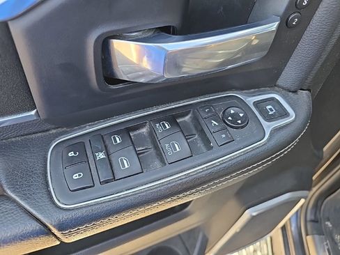 Used 2021 RAM 2500 Laramie w/ Safety Group AWD/4WD image 9