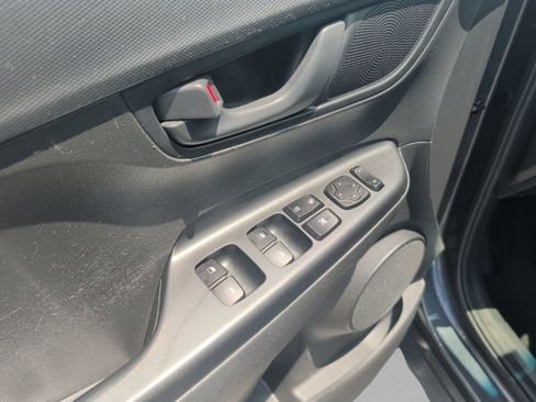 Used 2019 Hyundai Kona SE FWD image 15