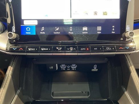 New 2024 Jeep Grand Wagoneer Series II w/ Quick Order Packagew 28T image 16