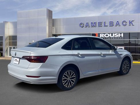 Used 2019 Volkswagen Jetta SEL FWD image 6
