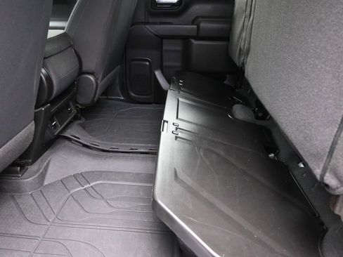 Used 2022 Chevrolet Silverado 1500 Custom w/ Safety Confidence Package image 15