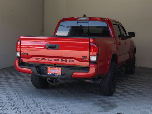 Used 2023 Toyota Tacoma SR5 w/ Technology Package AWD/4WD image 9