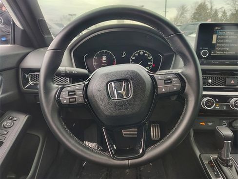 Used 2023 Honda Civic Sport image 13