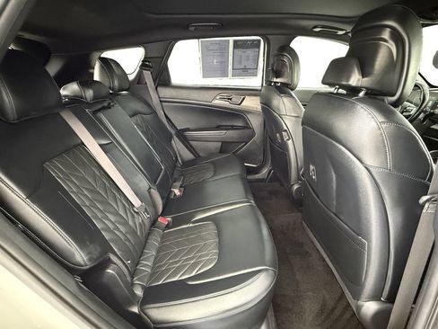 Used 2023 Kia Sportage X-Line AWD/4WD image 18