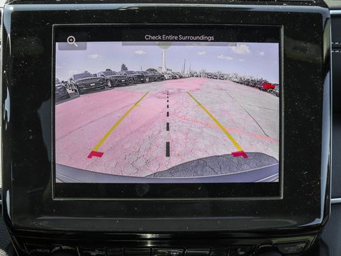 New 2025 Jeep Grand Cherokee Altitude image 18